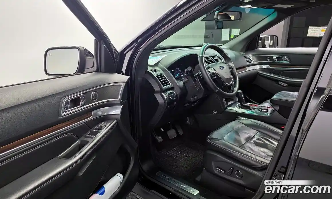 Ford Explorer 2016 2.3 Автомат в Москве № 257864, фото 17