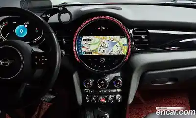 Mini Cooper 2024 1.5 Автомат в Москве № 271863, миниатюра 9