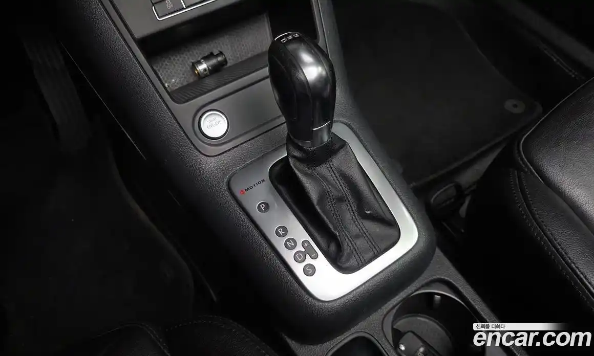 Volkswagen Tiguan 2013 2.0 Автомат в Москве № 277629, фото 16