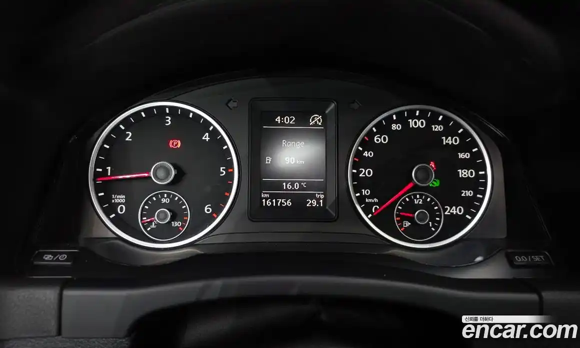 Volkswagen Tiguan 2013 2.0 Автомат в Москве № 277629, фото 20