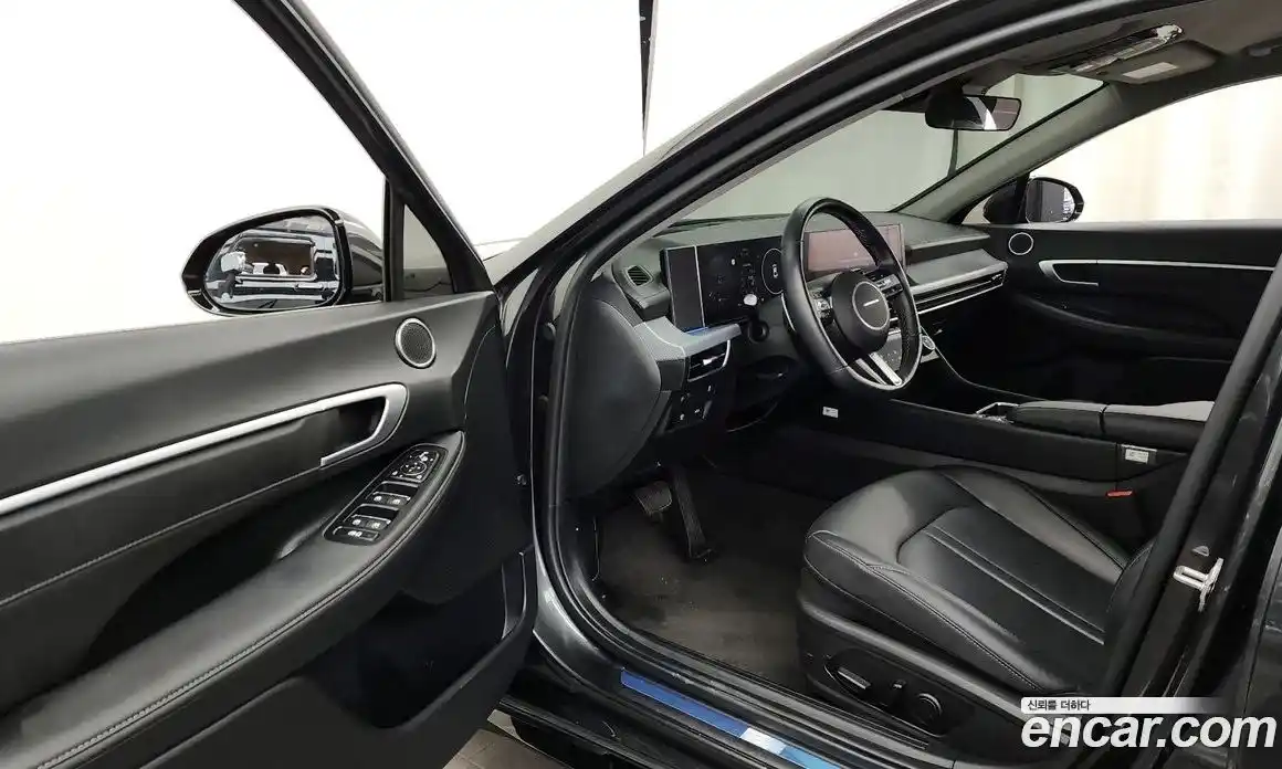 Hyundai Sonata 2024 2.0 Автомат в Москве № 281430, фото 16