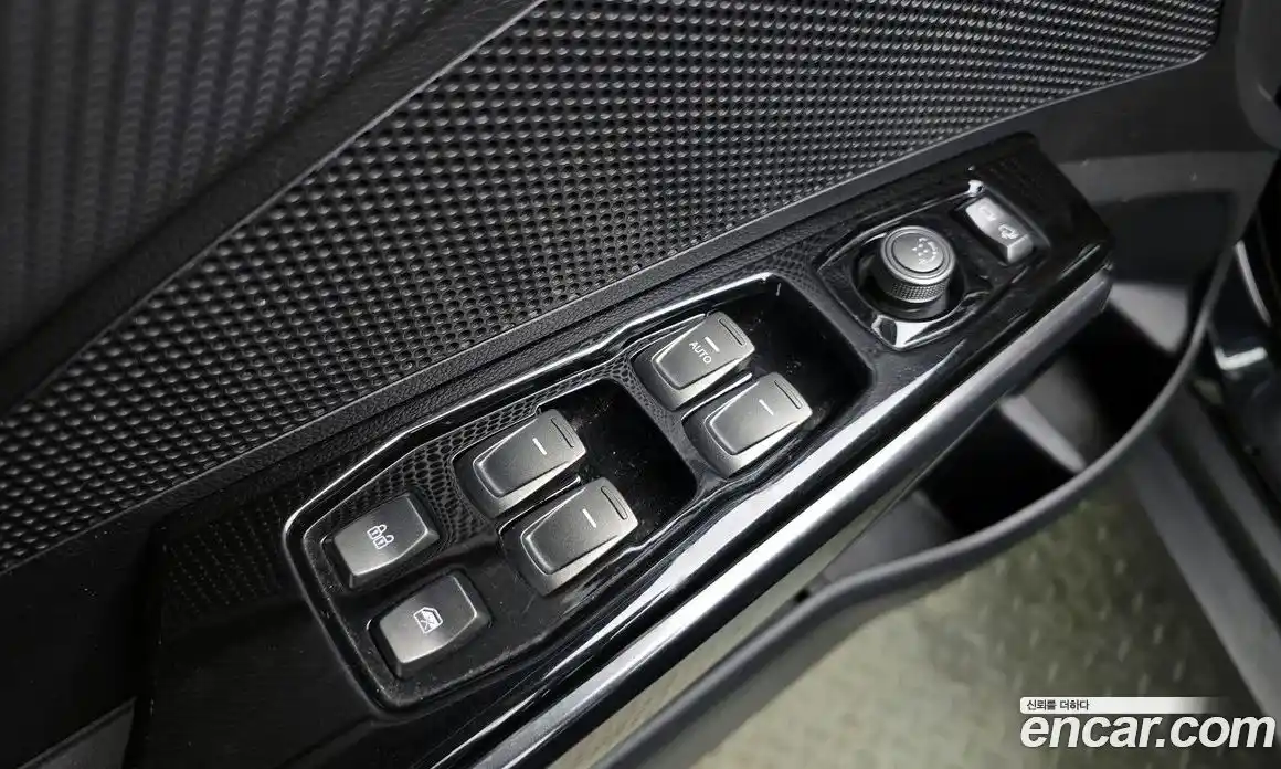 SsangYong TIBOLI 2022 1.5 Автомат в Москве № 28456, фото 18