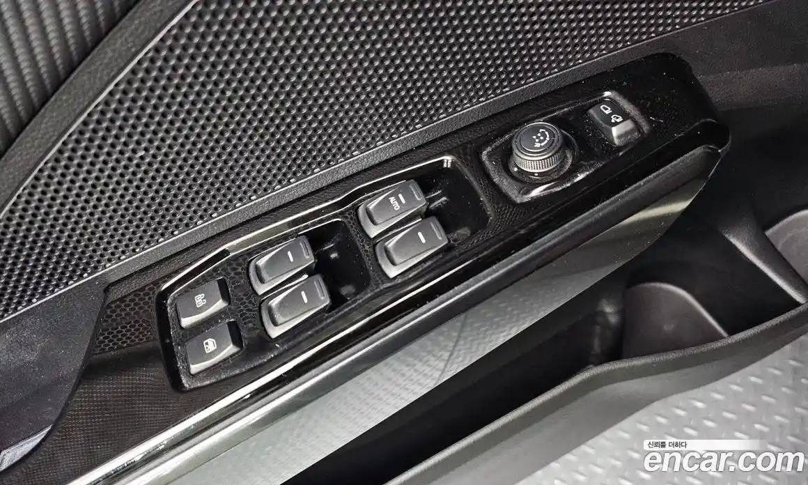 SsangYong TIBOLI 2022 1.5 Автомат в Москве № 29219, фото 3