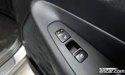 Hyundai Santa Fe 2023 2.2 Автомат в Москве № 2977, миниатюра 6