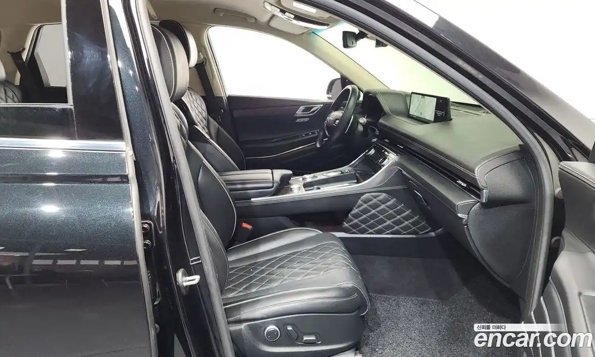 Genesis GV80 2022 3.0 Автомат в Москве № 298778, фото 12