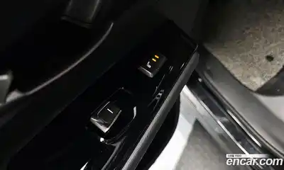 SsangYong Korando 2022 1.5 Автомат в Москве № 32379, миниатюра 7