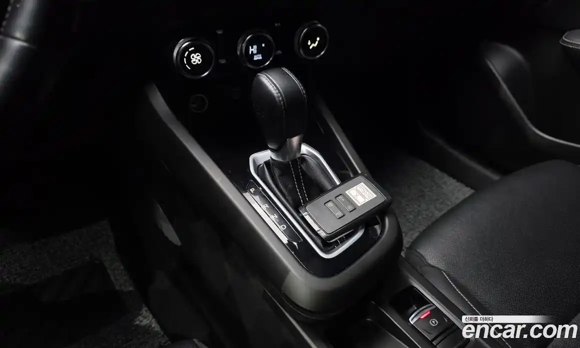 Renault XM3 2023 1.6 Автомат в Москве № 328880, фото 17