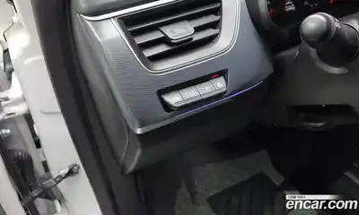 Renault XM3 2023 1.6 Автомат в Москве № 328880, миниатюра 2