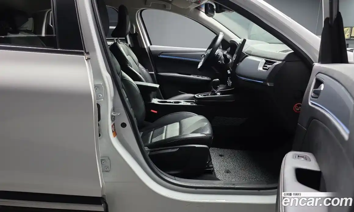 Renault XM3 2023 1.6 Автомат в Москве № 328880, фото 9