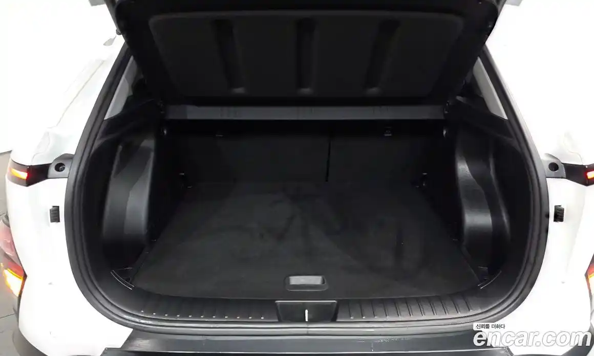 Hyundai Kona 2023 1.6 Автомат в Москве № 330212, фото 6