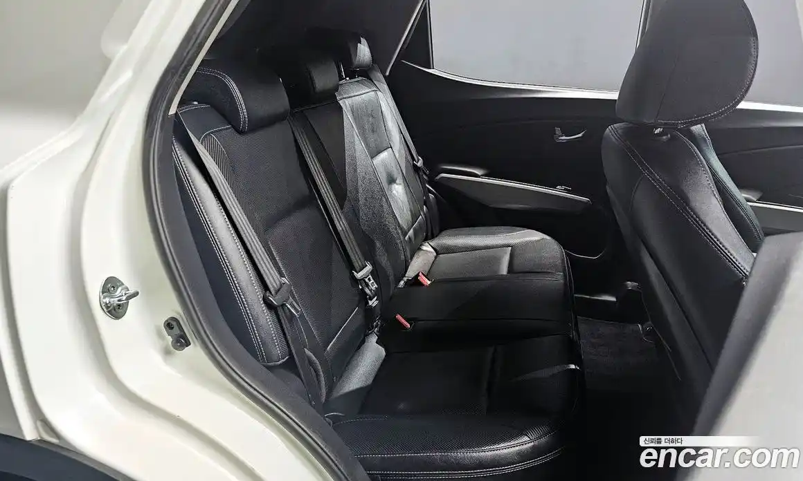 SsangYong TIBOLI 2016 1.6 Автомат в Москве № 33132, фото 13