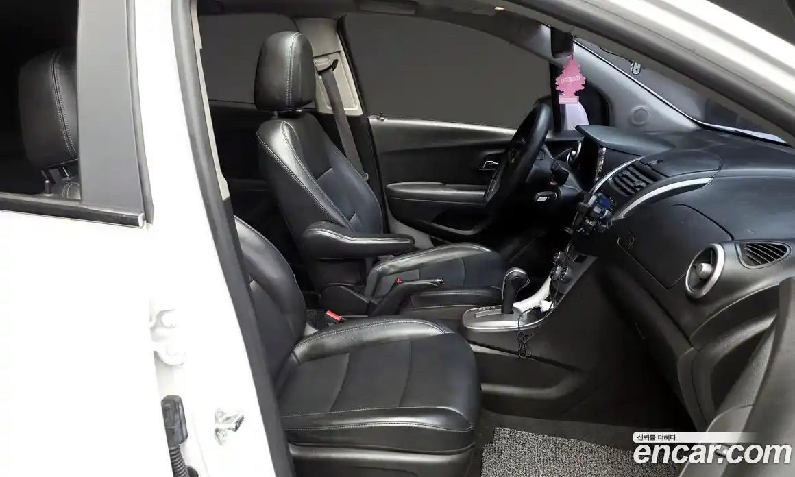 Chevrolet Trax 2016 1.4 Автомат в Москве № 332514, фото 13