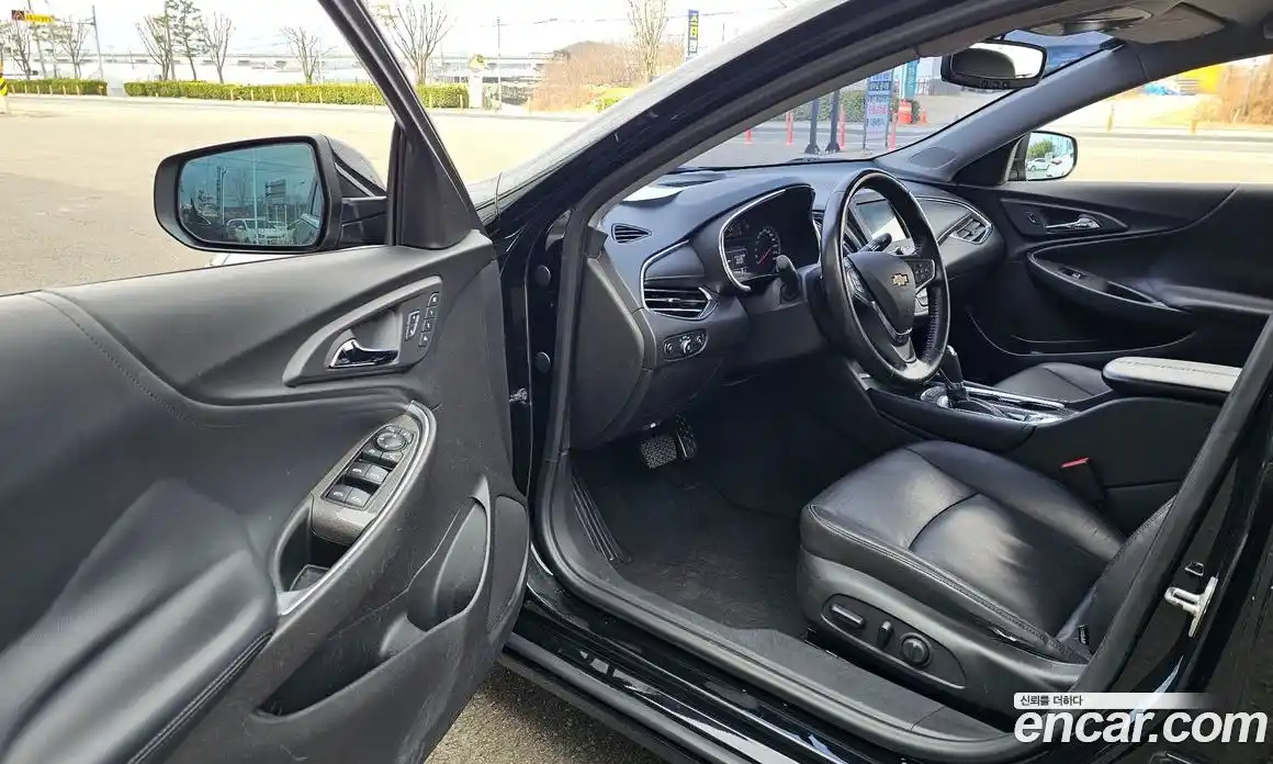 Chevrolet Malibu 2017 1.8 Автомат в Москве № 332990, фото 13