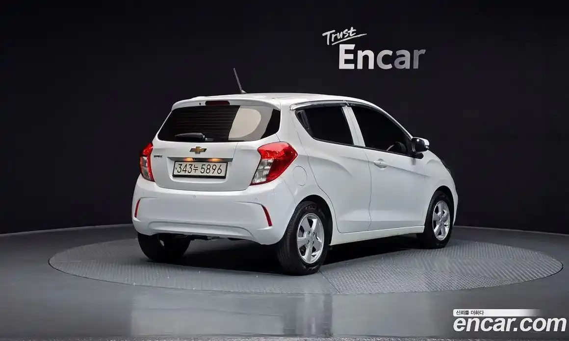 Chevrolet Spark 2019 1.0 Автомат в Москве № 37664, фото 3