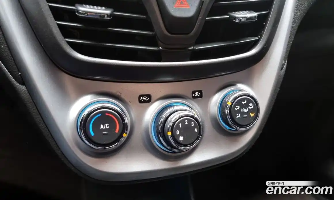 Chevrolet Spark 2017 1.0 Механическая в Москве № 38090, фото 16