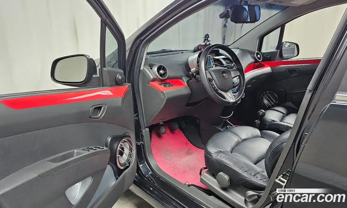 Chevrolet Spark 2012 1.0 Механическая в Москве № 38403, фото 15