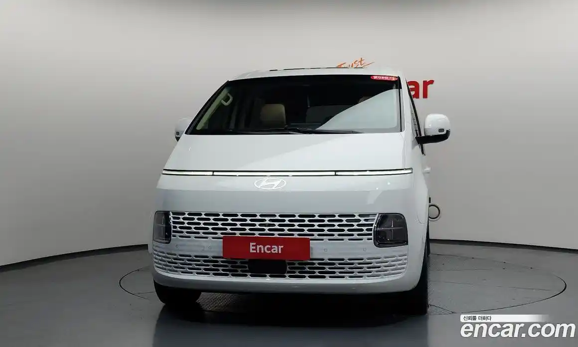 Hyundai Staria 2025 1.6 Автомат в Москве № 43267, фото 16