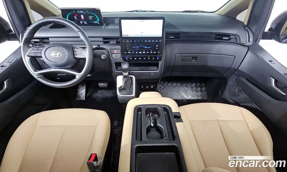 Hyundai Staria 2025 1.6 Автомат в Москве № 43364, фото 13