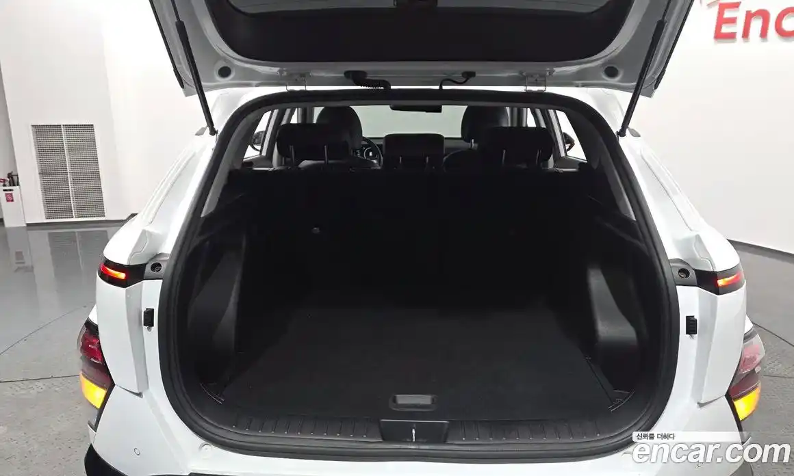 Hyundai Kona 2024 0.2 Автомат в Москве № 47851, фото 18