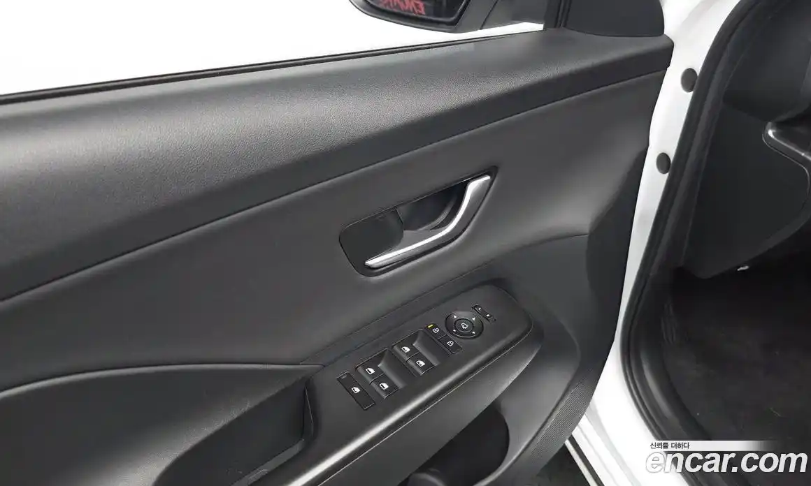 Hyundai Kona 2024 0.2 Автомат в Москве № 47851, фото 9