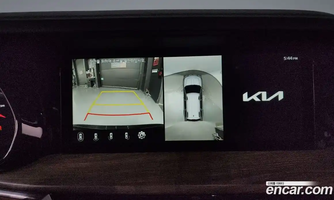 Kia Mohave 2024 3.0 Автомат в Москве № 54172, фото 15