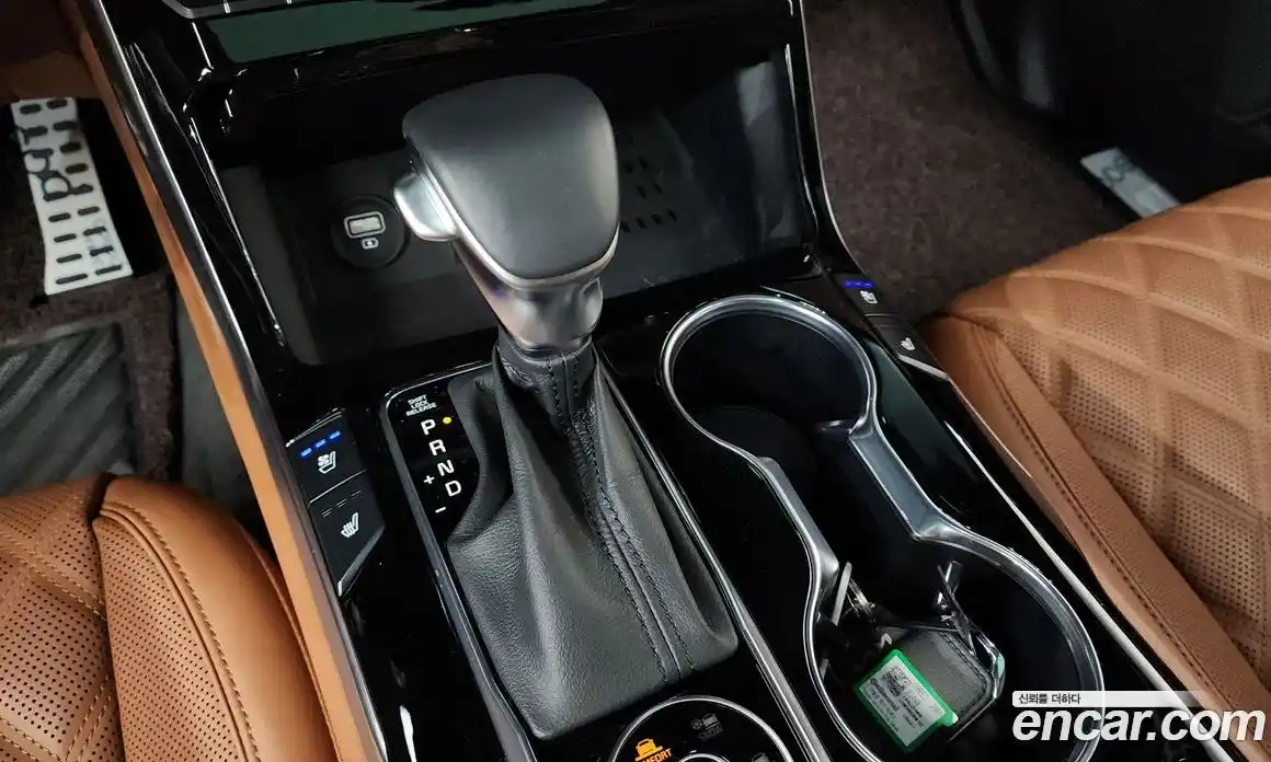 Kia Mohave 2024 3.0 Автомат в Москве № 54172, фото 5