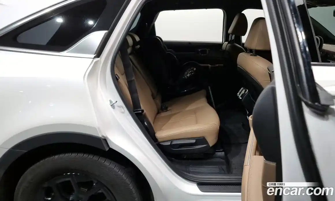 Kia Sorento 2024 1.6 Автомат в Москве № 56043, фото 15