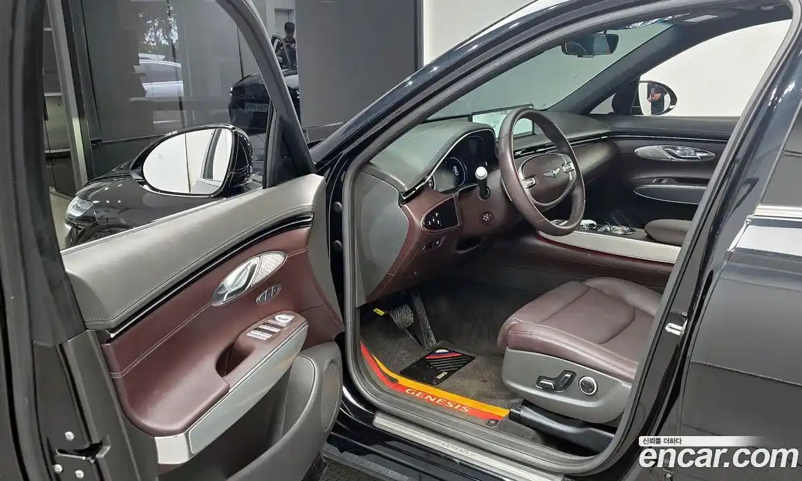 Genesis GV70 2024 2.5 Автомат в Москве № 57665, фото 9