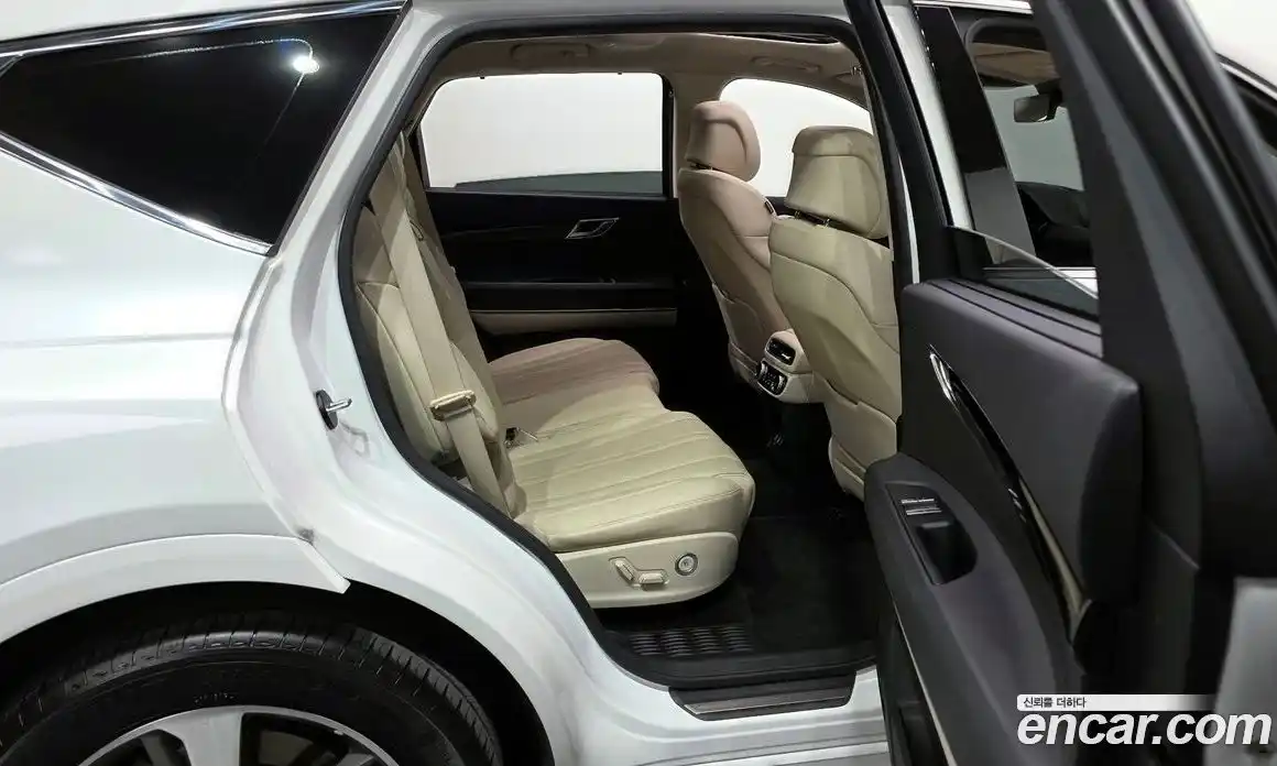 Genesis GV80 2022 3.0 Автомат в Москве № 58649, фото 14