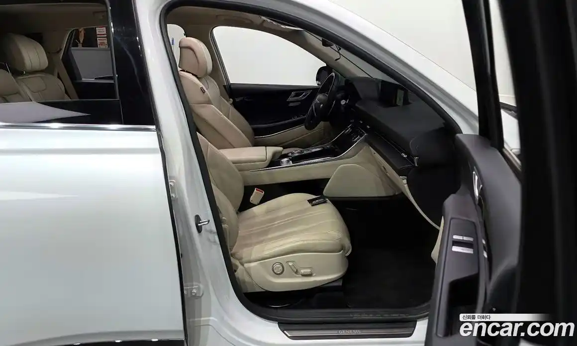 Genesis GV80 2022 3.0 Автомат в Москве № 58649, фото 10