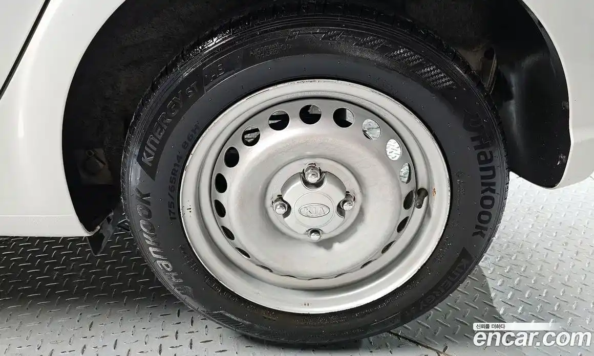 Kia Morning 2021 1.0 Автомат в Москве № 59974, фото 16