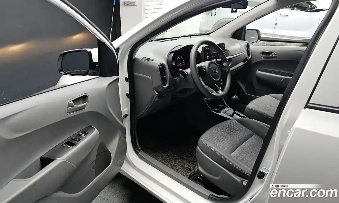 Kia Morning 2021 1.0 Автомат в Москве № 59974, фото 19