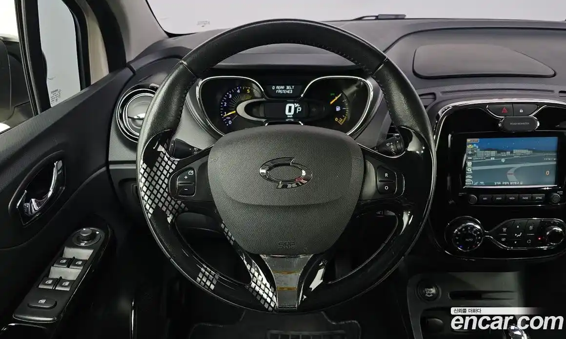 Renault QM3 2014 1.5 Автомат в Москве № 66403, фото 1