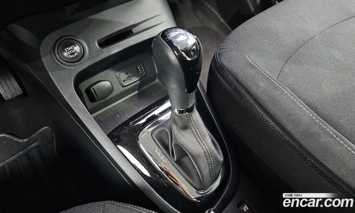 Renault QM3 2014 1.5 Автомат в Москве № 66403, фото 15