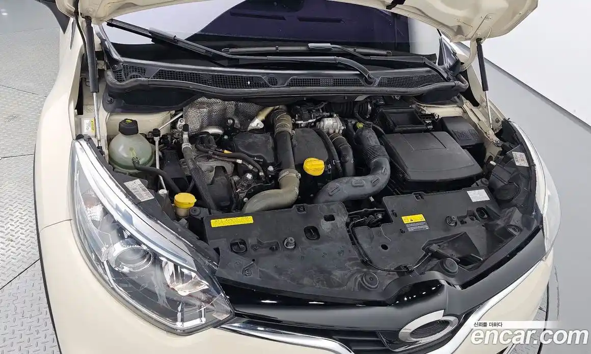 Renault QM3 2014 1.5 Автомат в Москве № 66403, фото 5