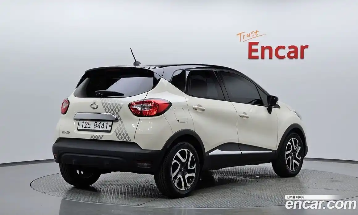 Renault QM3 2014 1.5 Автомат в Москве № 66403, фото 8