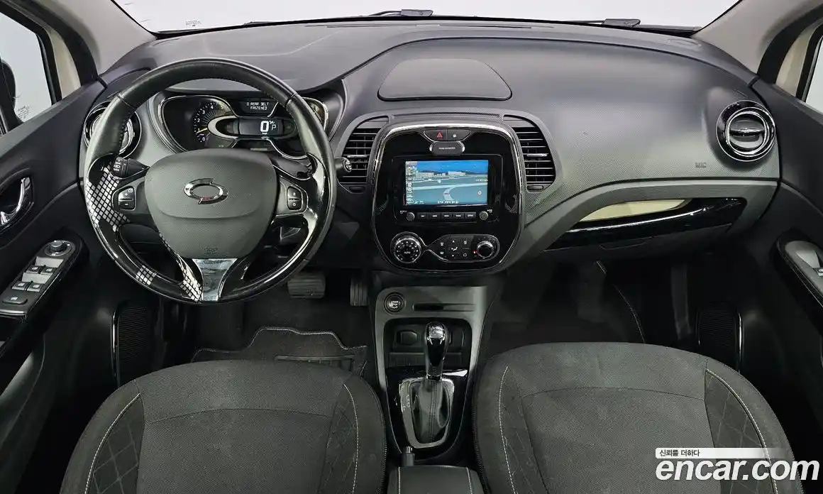 Renault QM3 2014 1.5 Автомат в Москве № 66403, фото 9