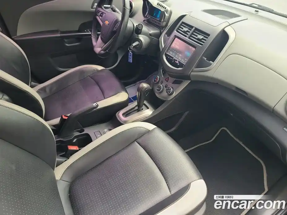 Chevrolet Aveo 2016 1.4 Автомат в Москве № 85865, фото 15