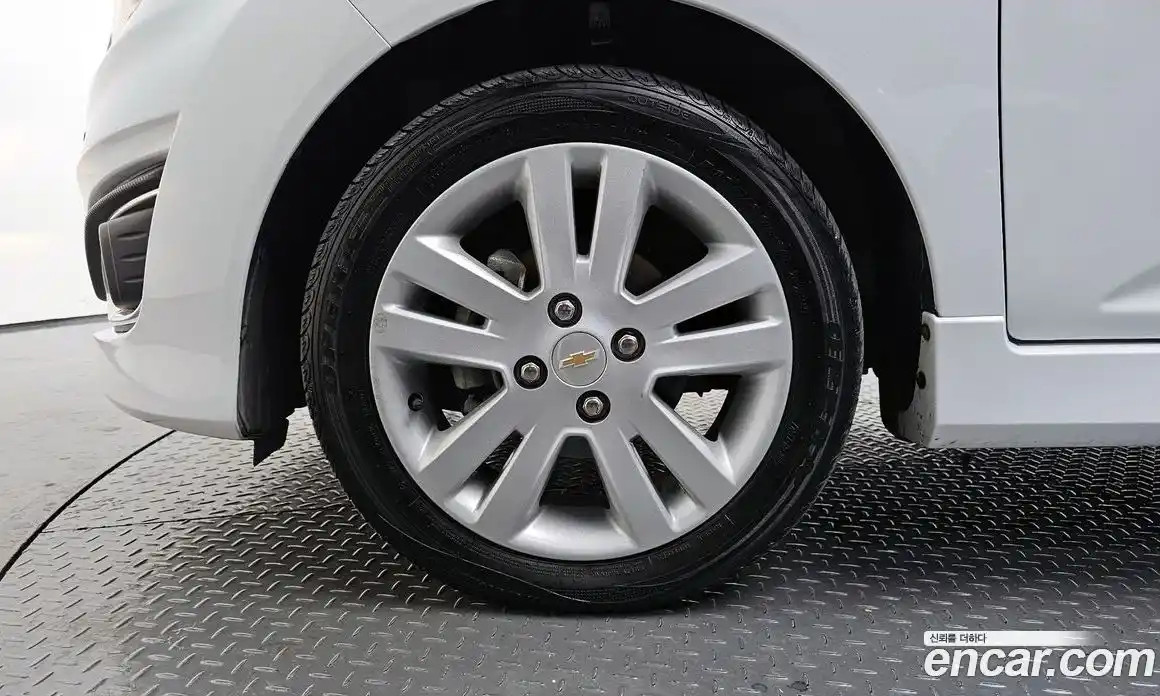 Chevrolet Spark 2014 1.0 Автомат в Москве № 98254, фото 14