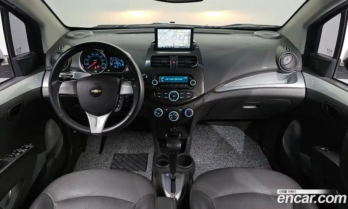 Chevrolet Spark 2014 1.0 Автомат в Москве № 98254, фото 4