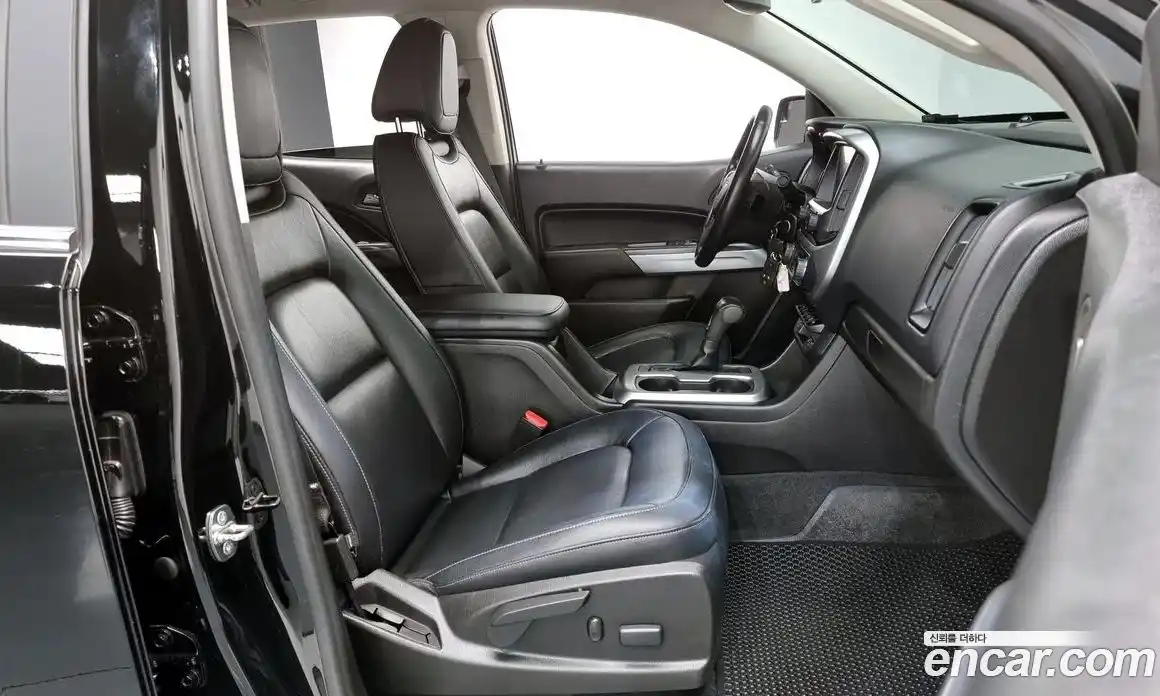 Chevrolet Colorado 2020 3.6 Автомат в Москве № 99770, фото 13