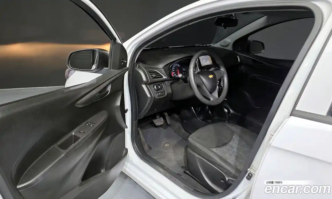 Chevrolet Spark 2020 1.0 Автомат в Москве № 99822, фото 14