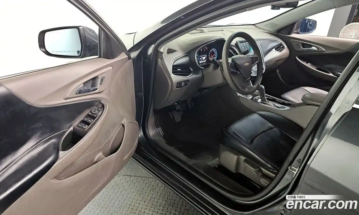 Chevrolet Malibu 2017 1.5 Автомат в Москве № 99845, фото 16