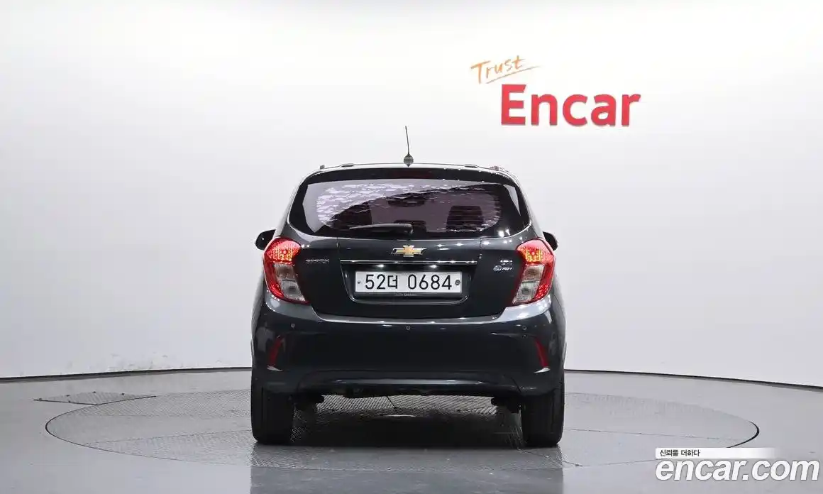 Chevrolet Spark 2017 1.0 Автомат в Москве № 103777, фото 13