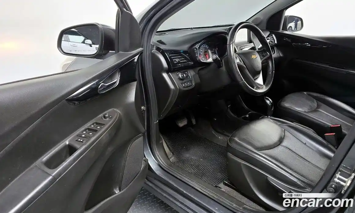 Chevrolet Spark 2017 1.0 Автомат в Москве № 103777, фото 19