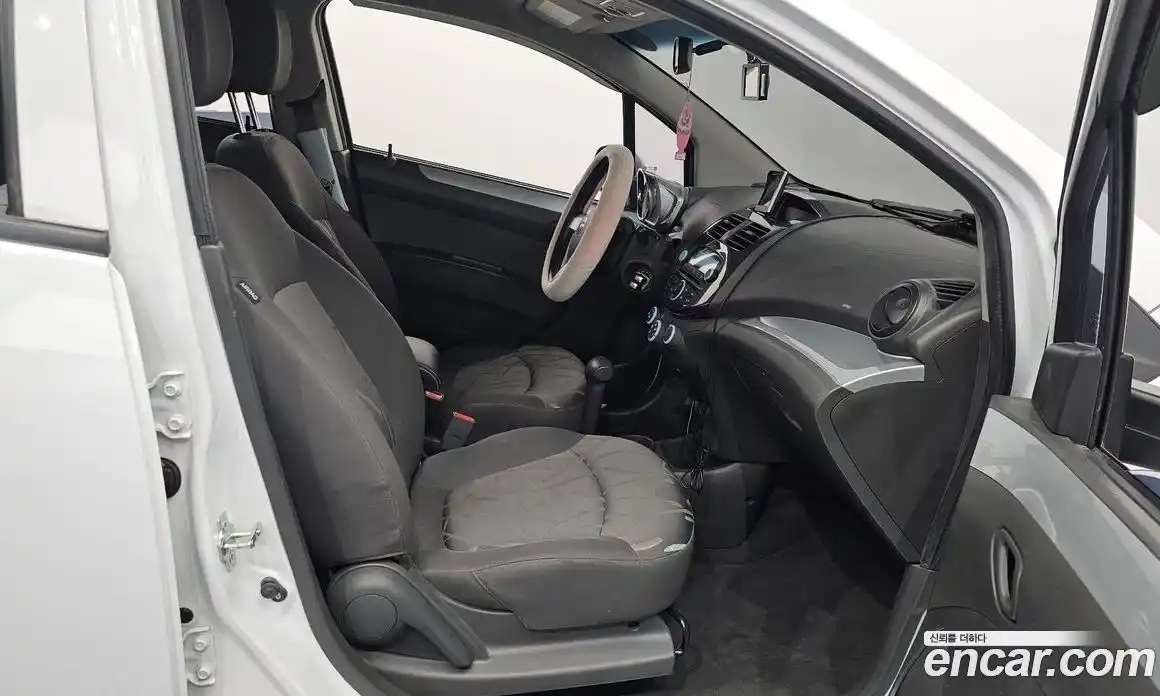 Chevrolet Spark 2014 1.0 Автомат в Москве № 104232, фото 19