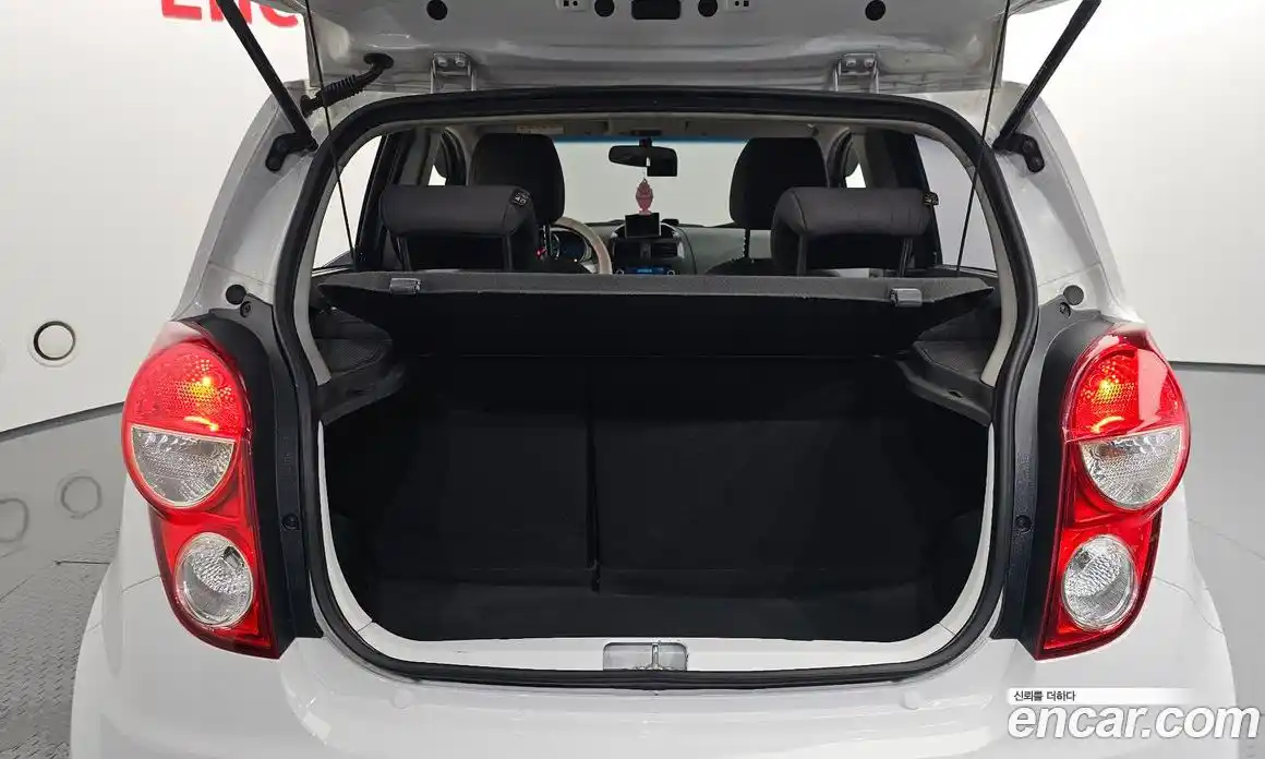 Chevrolet Spark 2014 1.0 Автомат в Москве № 104232, фото 4