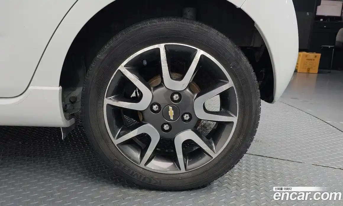 Chevrolet Spark 2012 1.0 Автомат в Москве № 105007, фото 12