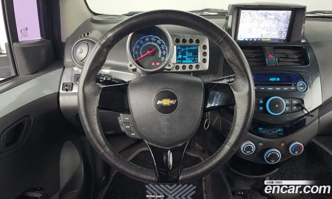 Chevrolet Spark 2012 1.0 Автомат в Москве № 105007, фото 13