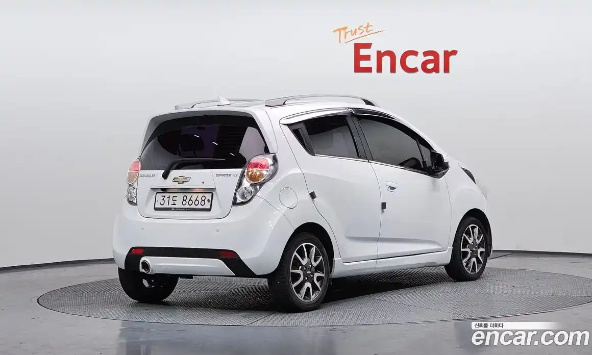 Chevrolet Spark 2012 1.0 Автомат в Москве № 105007, фото 6